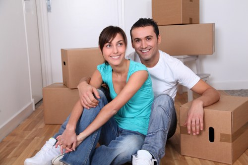 Rotherhithe property access and parking considerations for removals