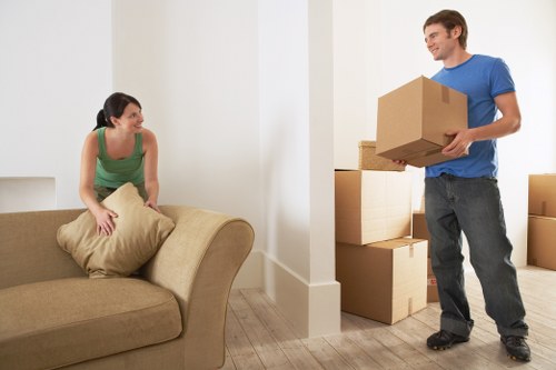 Careful moving service for flats and small offices in Rotherhithe